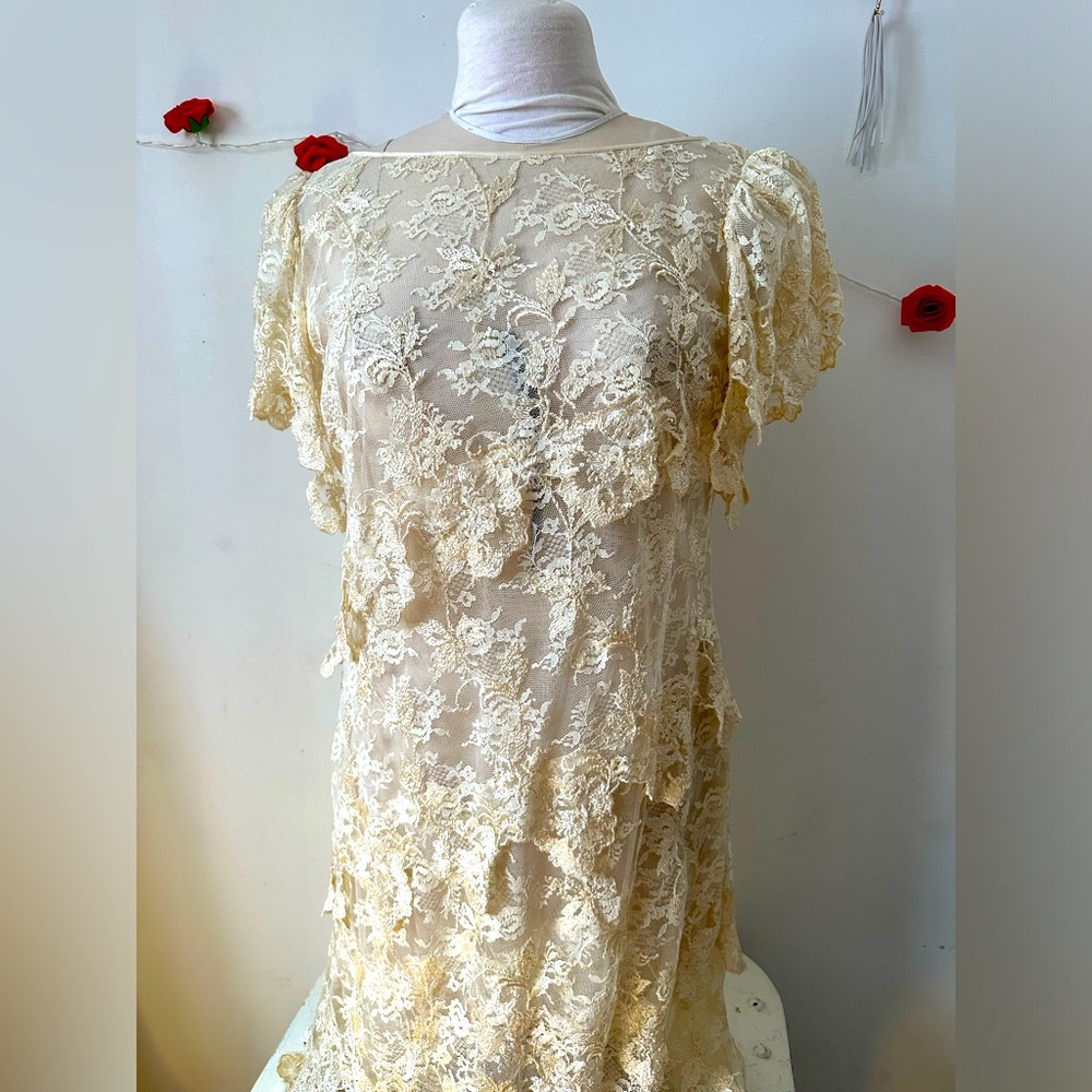 Vintage Cream Lace Ruffle Dress M L - Picture 6 of 10